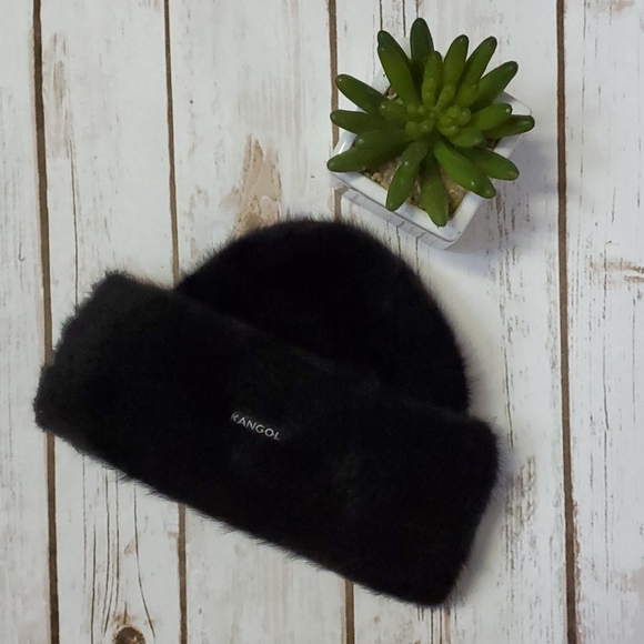 Kangol Accessories - Kangol Black Furgora Angora Beanie Hat